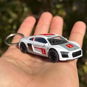 Audi R8 Keychain, Audi R8 White LMS Keyring, Audi R8 Charms