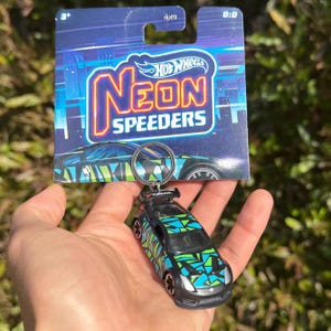 Nissan Z Keychain, Black Nissan Z Keyring, Nissan 350Z Charms, Black Nissan Z Accessories