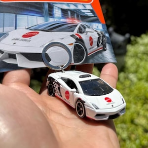 White Lamborghini Keychain, Lamborghini Gallardo Keyring, Lamborghini Charms