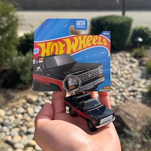 Chevy Blazer 1975 Keychain, Black Chevrolet Blazer Keyring