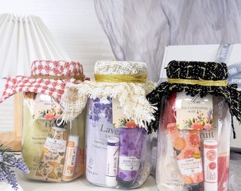 Relaxation Spa Gift Bag: Crochet Flower, Bath Minerals & Hydrosol