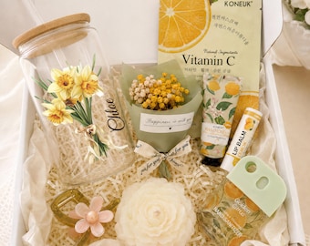 Spa Gift Box for Her, Birth Flower Cup Gift Set, Custom Name Glass Tumbler, Fresh Citrus Birthday Gift, Pampering Gift Box