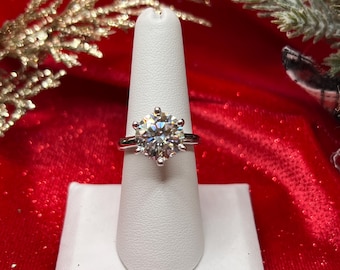 5ct solitaire moissanite engagement ring