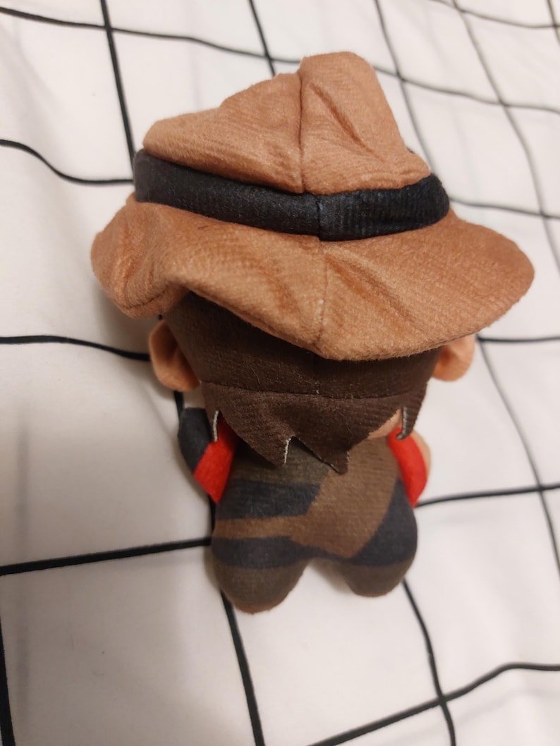 Team Fortress 2 - Sniper Plushie image 2