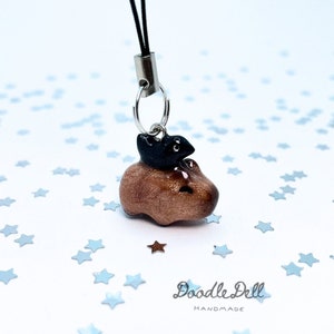 Charme de téléphone Capybara | capybara et pendentif oiseau faits à la main | charme décalé | cadeau capybara | cadeau des amoureux de capybara | pour les amoureux des oiseaux