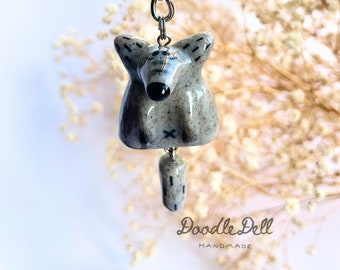 Handmade wolf keychain from polymer clay, fun animal keyring, forest animal theme gift, cartoon style wolf figurine, for wolf lovers