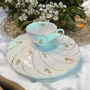 Vintage Yamaka Luncheon Plates & Cups-Set of 6-Yellow Roses-Fine China-Floral