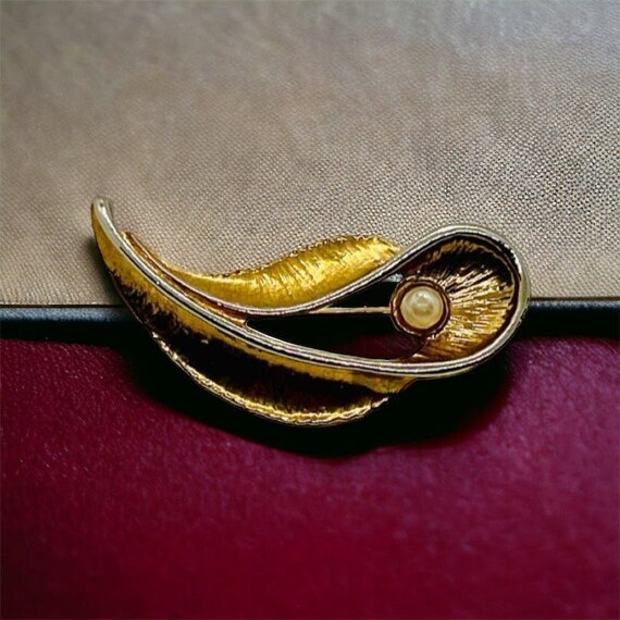 Boho Beaded Memory Wire Bracelet, Gold Tone Rose … - image 7