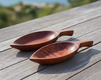 ヴィンテージ手彫りマホガニーボウルセット - 木製皿 - ミッドセンチュリーモダンペア - オーガニック