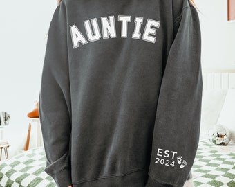 Comfort Colors Auntie Sweatshirt, Personalized Est. Year, New Auntie Gift