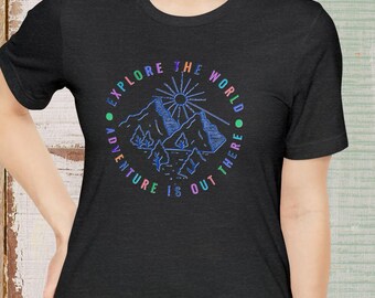 Tee-shirt Adventure is Out There, T-shirt de voyage, T-shirt d’aventure, T-shirt de voyage, tee-shirt de voyage, chemise de montagnes, chemise d’exploration