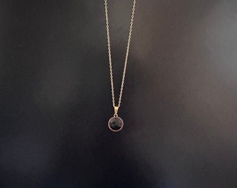 Necklace with natural stone pendant