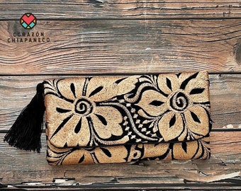 Handmade wallet from Zinacantán Chiapas Mexico