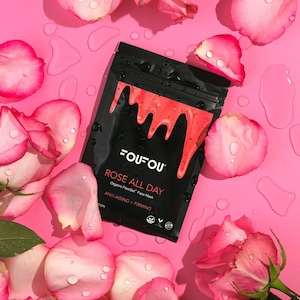 Rosé All Day Organic Rose Jelly Mask