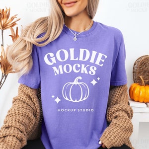 Comfort Colors C1717 Violet Shirt Mockup | 1717 Purple T-shirt Mock-up | Real Model Mock | Trendy Casual Cozy Fall Halloween Styled Tshirt