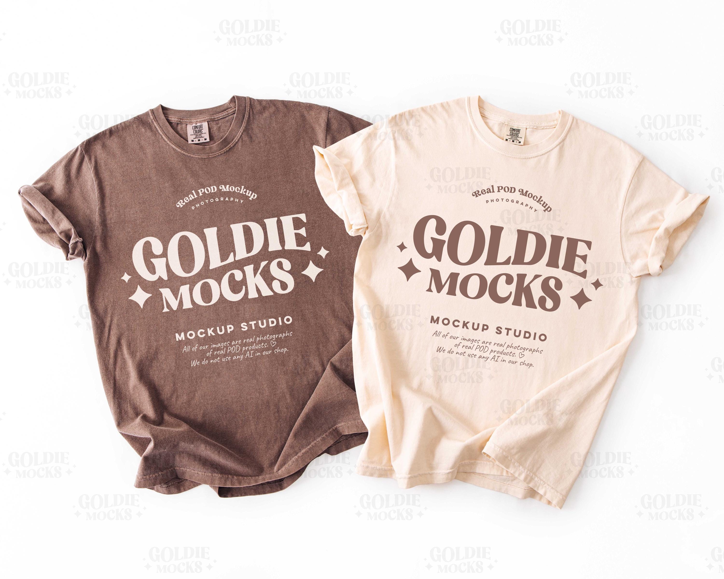 Comfort Colors C1717 Ivory & Espresso Group Shirt Mockup | 1717