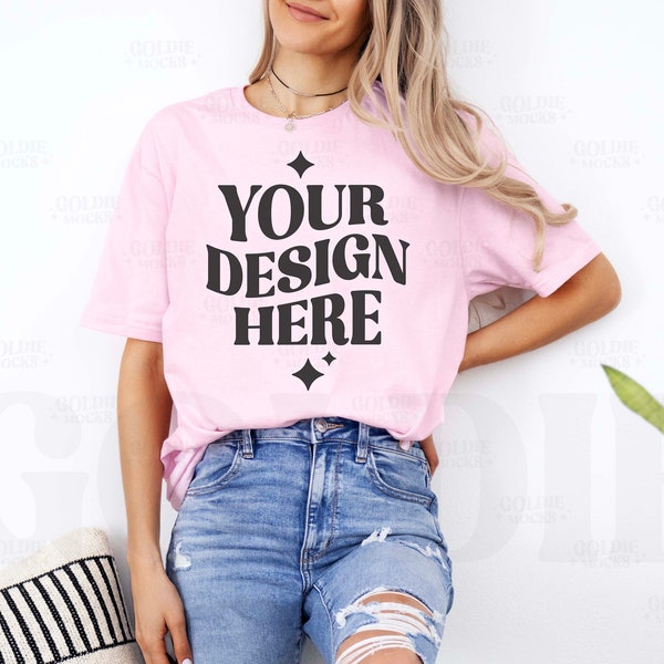 Gildan 64000 Light Pink Tshirt Mockup | G640 Light Pink T-shirt Mock-up | Real Model Mock | Gildan 640 Simple Minimal Trendy Aesthetic Shirt