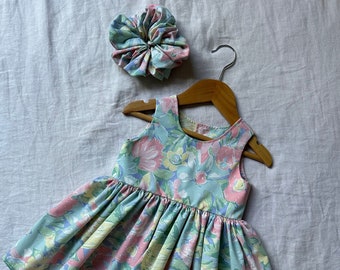 Upcycled toddler dress and scrunchie set made from retro fabric - size 12/18M