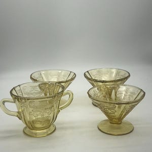 Vintage Depression Glass &quot;Madrid Amber&quot; by Federal Glass - Set of 4