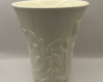 Vintage Spode Velamour Matte Weiße Tulpe Vase