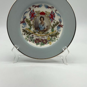 Queen Elizabeth Golden Jubilee Commemorative Plate