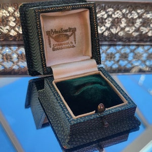 Antique Ring Box - Large Vintage Green Jewellery Box - 1940 - Antique Jewellery Box - Wedding - Engagement - Pyke & Sons Ltd, Liverpool