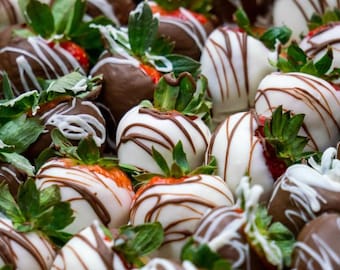 One Dozen Hand Dipped Chocolate Jumbo Strawberries