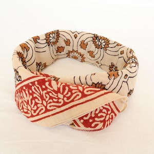 Organic Paisley Cotton Bandana Bandana Scarf, Paisley Design Scarf, Vibrant Color, High-Quality, Winter Scarf, Unique Design Print Bandana