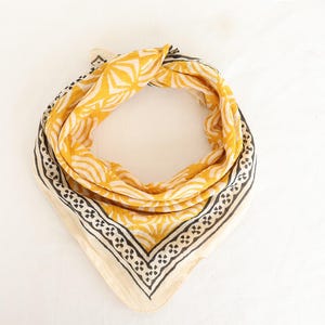 Organic Cotton Bandana Bandana Scarf, Paisley Design Scarf, Vibrant Color, High-Quality, Winter Scarf, Unique Design Bohemian Style Bandana
