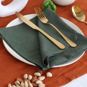 100 Pack Forest Green Napkins, Cotton Napkins, Kitchen Napkins Green Washable Napkins Wedding Cotton Party Napkins Stonewash Wedding Napkins