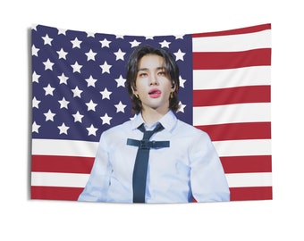 Bannière de drapeau Skz Hyunjin, Stray Kids Hyunjin Kpop Tapisserie de drapeau américain, Hyunjin Kpop Merch Decor, Cadeau pour Hyunjin Stays Fan Idées cadeaux
