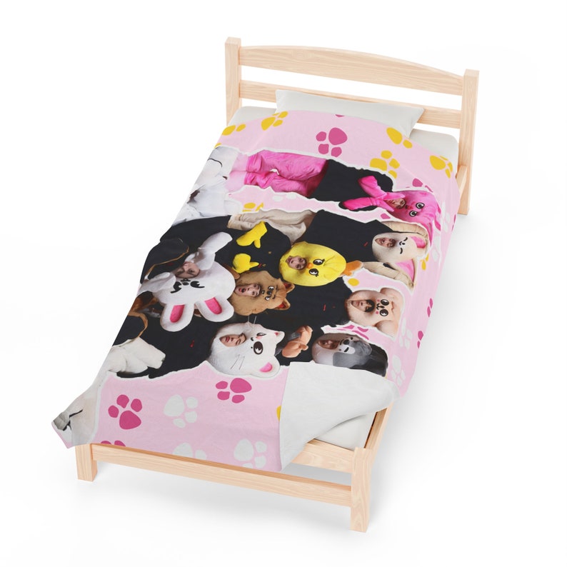 Stray Kids Skzoo Blanket Stray Kids Members Skz Blanket Etsy