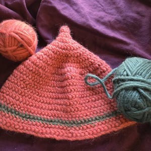 Oslo Stitch Nalbinding Hat 100% Wool, Orange, Green