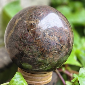 Sfera di granato naturale: pietra di cristallo curativa per la meditazione (120 mm, 3,375 kg)