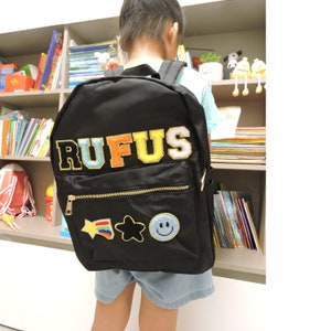 Mochila de nailon personalizada Mochila con letras personalizables-Mochila para niños con parche de chenilla Mochila personalizada de regreso a la escuela Mochilas con bolsa con parche de nombre