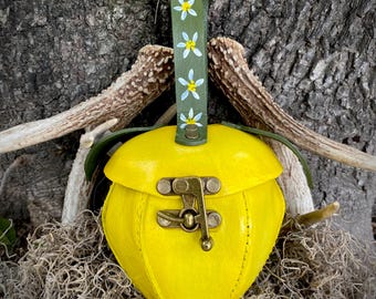 Small Lemon Hip Bag – One-of-a-Kind Leather Belt Pouch – Cottagecore & Ren Faire Accessory