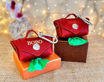 Personalized Leather Dog Poop Bag Holder: Stylish Waste Dispenser