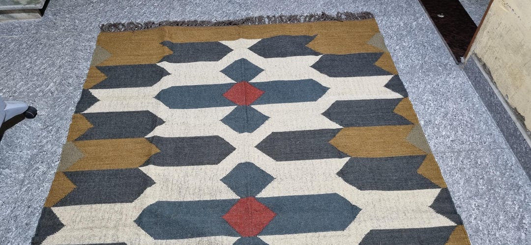 Handwoven Wool Jute Kilim Rug: Rustic Southwestern Design - Etsy