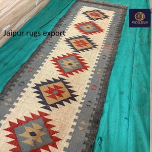 Handwoven Wool Jute Runner Rug: Geometric Kilim Design
