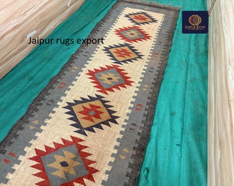 Handwoven Wool Jute Runner Rug: Geometric Kilim Design