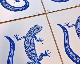 Original Handmade Linocut Print 'Blue Lizard' - Limited Edition - Colorful Art