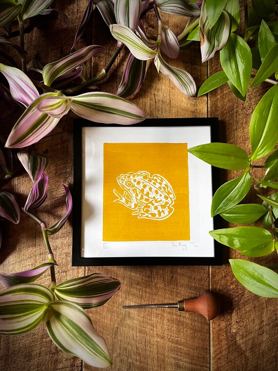 Impression linogravure originale faite main « La grenouille ». - Édition limitée - oeuvres d'art colorées