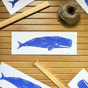 Impression linogravure originale faite main « La baleine » - Édition limitée - Art coloré