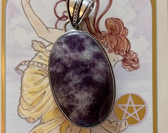 Rapunzel Charm | Hair Ritual Talisman | Symbol of Beauty, Vitality & Self-Care | Mystical Amulet