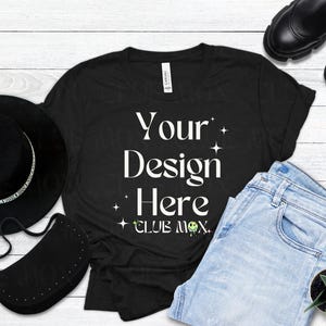 Boho Bella Canvas 3001 BLACK HEATHER Shirt Mockup | Grunge gestaltetes Tshirt | Herbst Tshirt Mockup | College T-Shirt Mockup | Zurück zur Schule Mockups