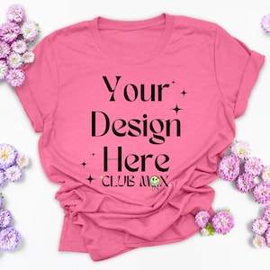 Bella Canvas 3001 HEATHER CHARITY PINK T-shirt Mockup / T-shirt per la festa della mamma Mockup / Maglietta di Pasqua Foto stock / Mockup con sfondo bianco