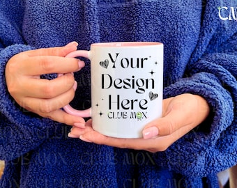 Maqueta de taza con asa rosa, maqueta de taza de café blanca, maqueta de temporada de otoño boho, maqueta de taza modelo, maqueta de taza de otoño e invierno, maqueta de taza con acento rosa