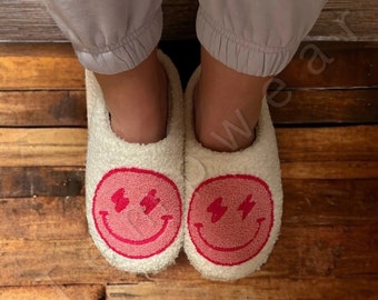 Smiley Face Lightening Eyes Slippers - Emoji Cozy Slippers, Cute Fluffy Slippers, Perfect Gift, Home Slippers, House Slippers, Gift For Her