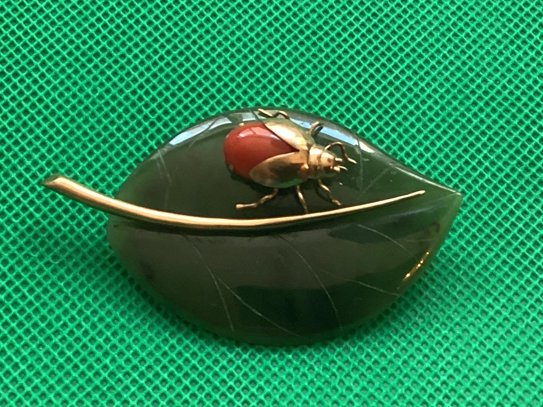 Big, Bold Brooch: 14k Gold on Jade Leaf With Red Coral Insect, Vintage ...