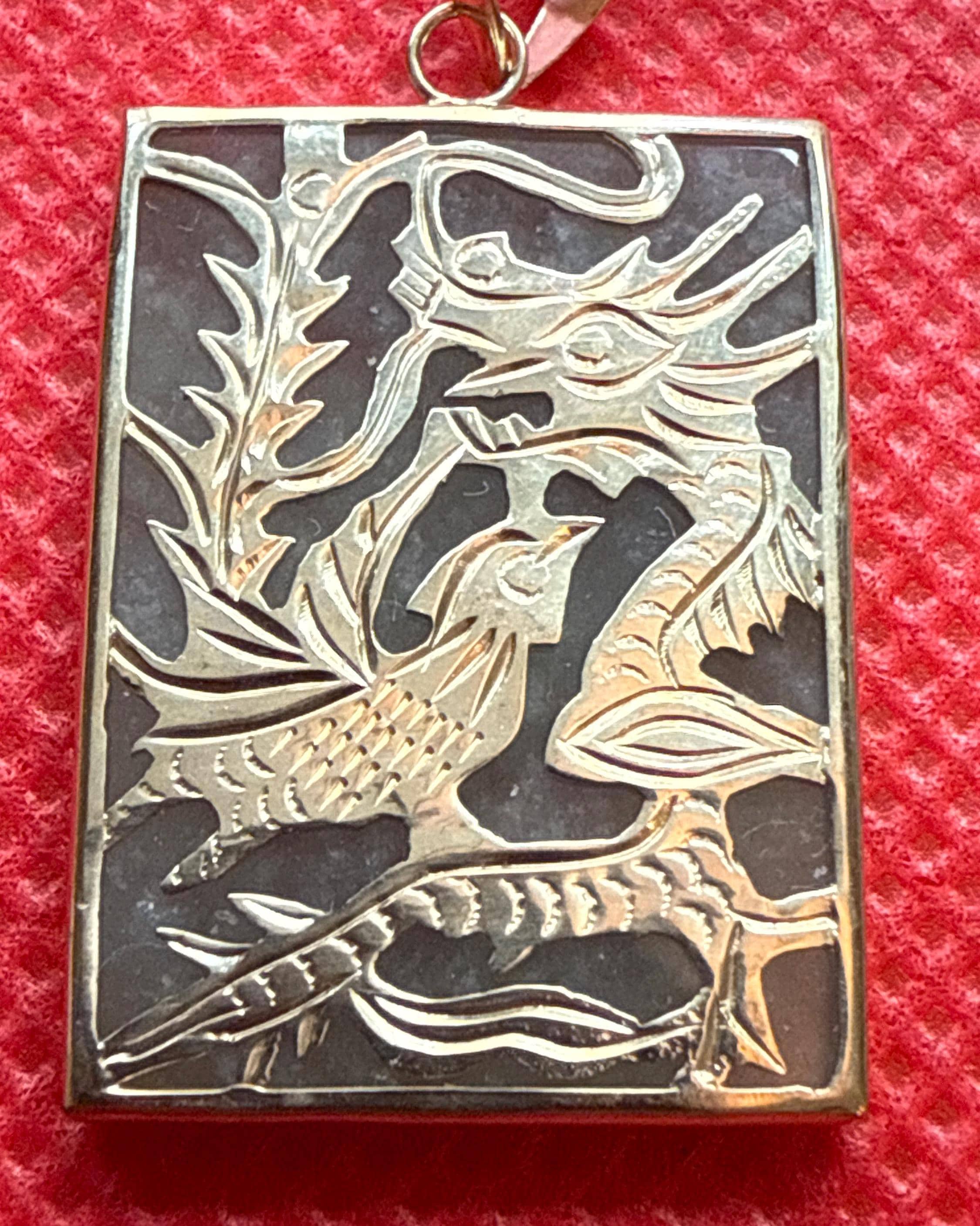 新品未使用 14Kゴールド 龍と鳳凰 翡翠 長方形ペンダント - Etsy 日本